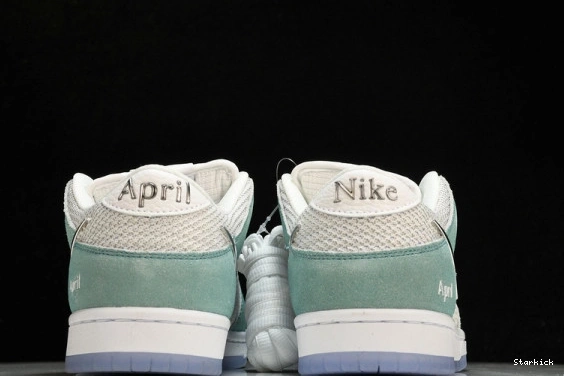  FD2562-400 Dunk Nike  Skateboards April SB Low 0830